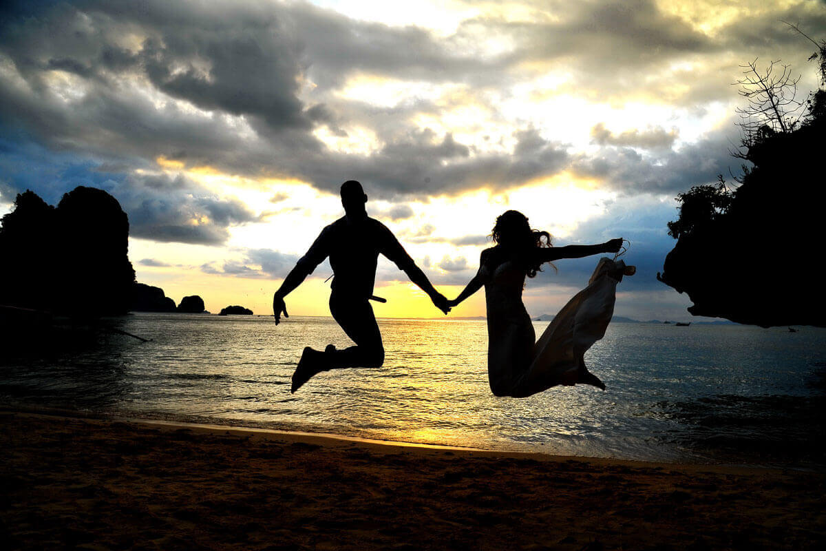 Pre-Wedding Photoshoot Railay Bay Package Simple